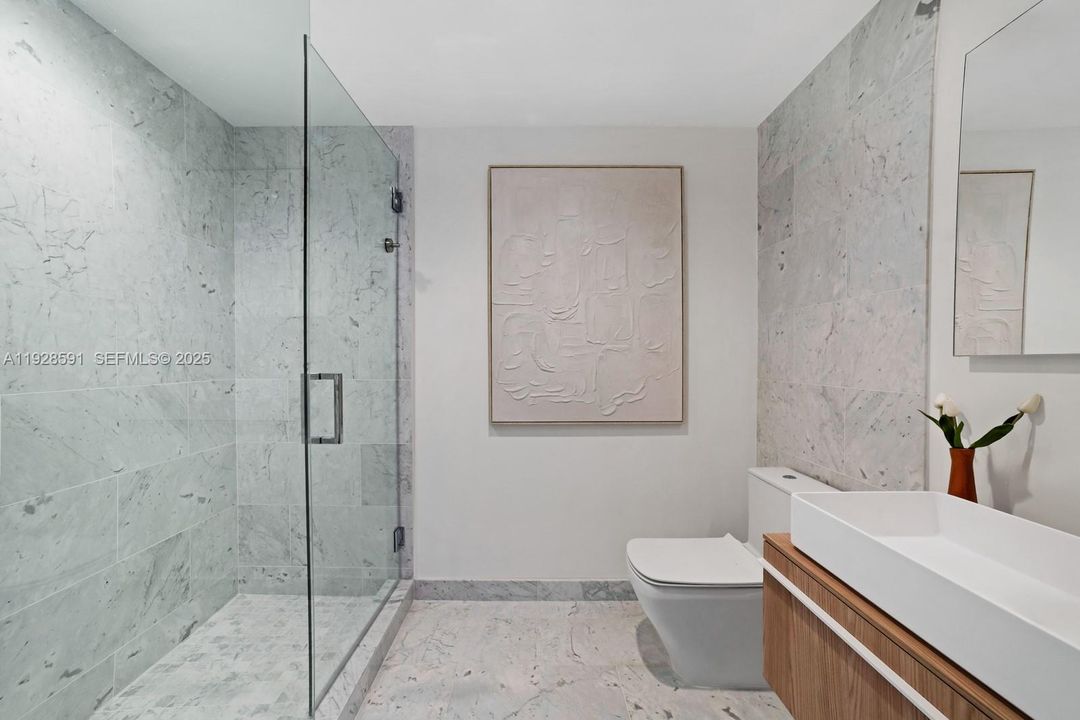 En Venta: $8,700,000 (5 camas, 4 baños, 5073 Pies cuadrados)