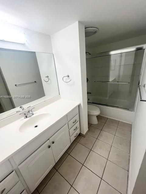 For Rent: $1,775 (1 beds, 1 baths, 734 Square Feet)