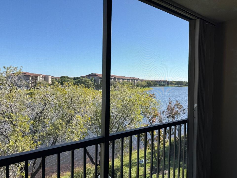 En Renta: $2,100 (2 camas, 2 baños, 1137 Pies cuadrados)