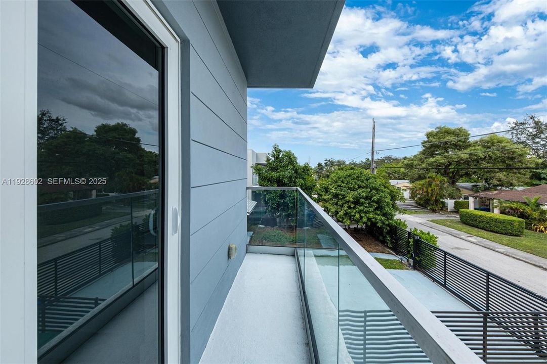 En Renta: $10,500 (3 camas, 3 baños, 2112 Pies cuadrados)