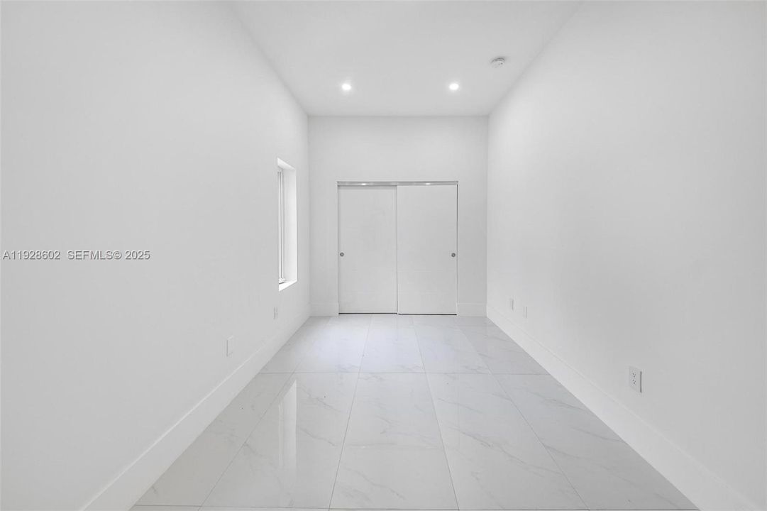 En Renta: $10,500 (3 camas, 3 baños, 2112 Pies cuadrados)