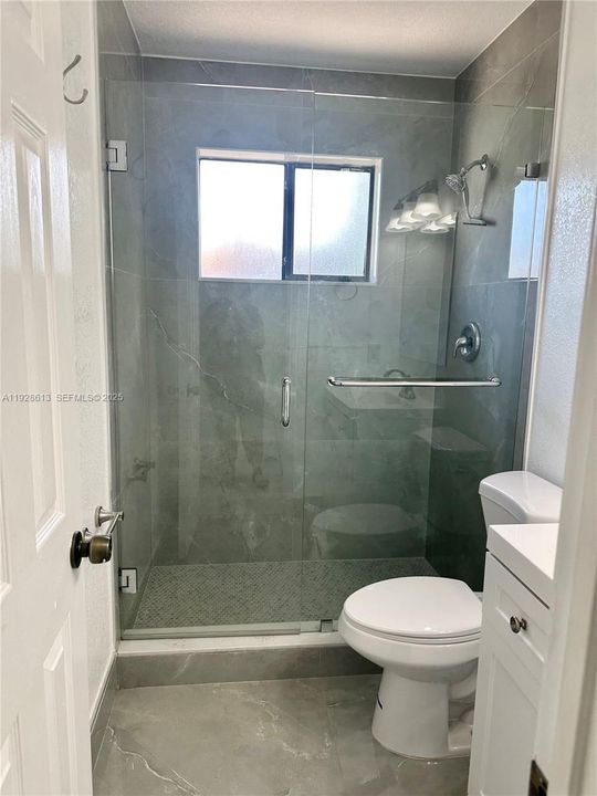 En Renta: $3,200 (3 camas, 2 baños, 2079 Pies cuadrados)