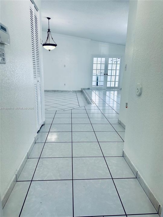 En Renta: $3,200 (3 camas, 2 baños, 2079 Pies cuadrados)