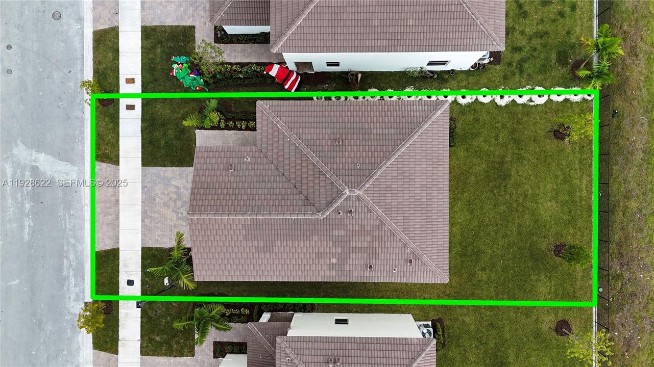 For Rent: $3,300 (4 beds, 2 baths, 0 Square Feet)