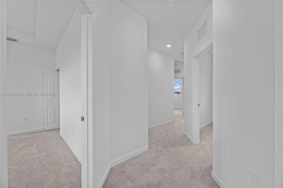 For Rent: $3,300 (4 beds, 2 baths, 0 Square Feet)