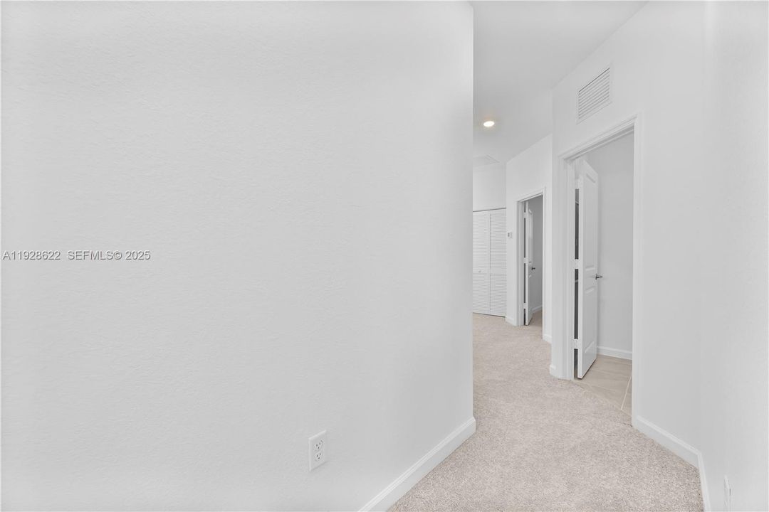 For Rent: $3,300 (4 beds, 2 baths, 0 Square Feet)