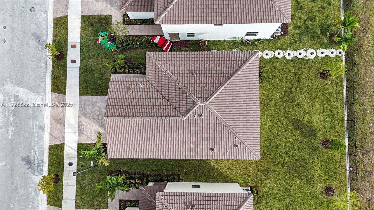 For Rent: $3,300 (4 beds, 2 baths, 0 Square Feet)