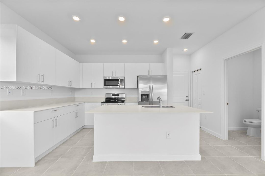 For Rent: $3,300 (4 beds, 2 baths, 0 Square Feet)