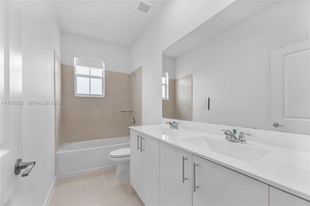 For Rent: $3,300 (4 beds, 2 baths, 0 Square Feet)