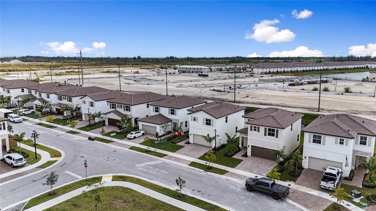 For Rent: $3,300 (4 beds, 2 baths, 0 Square Feet)