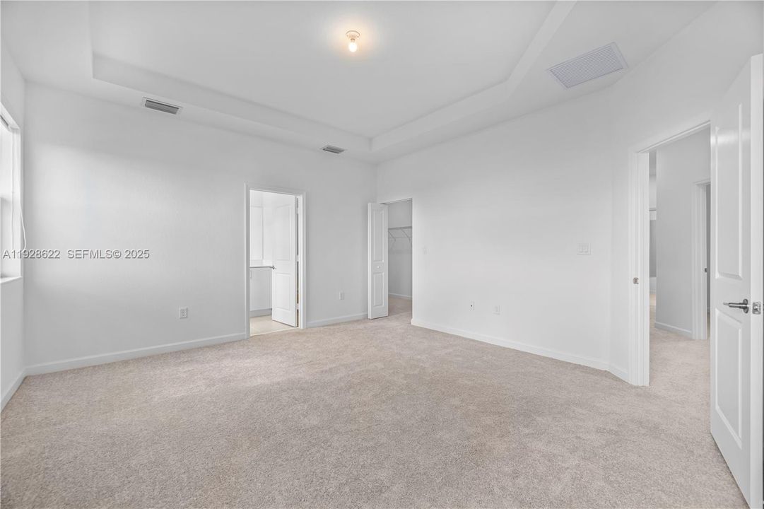 For Rent: $3,300 (4 beds, 2 baths, 0 Square Feet)