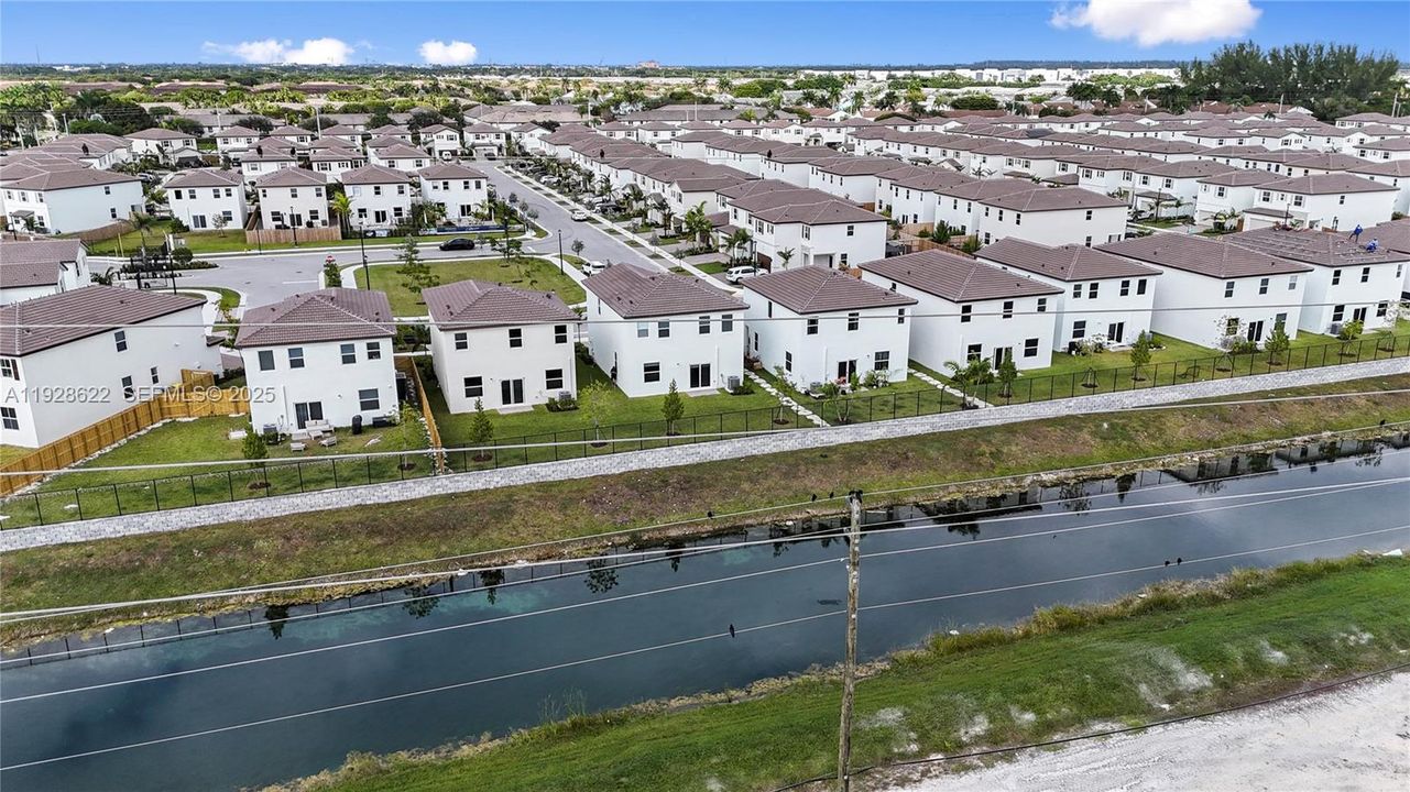 For Rent: $3,300 (4 beds, 2 baths, 0 Square Feet)