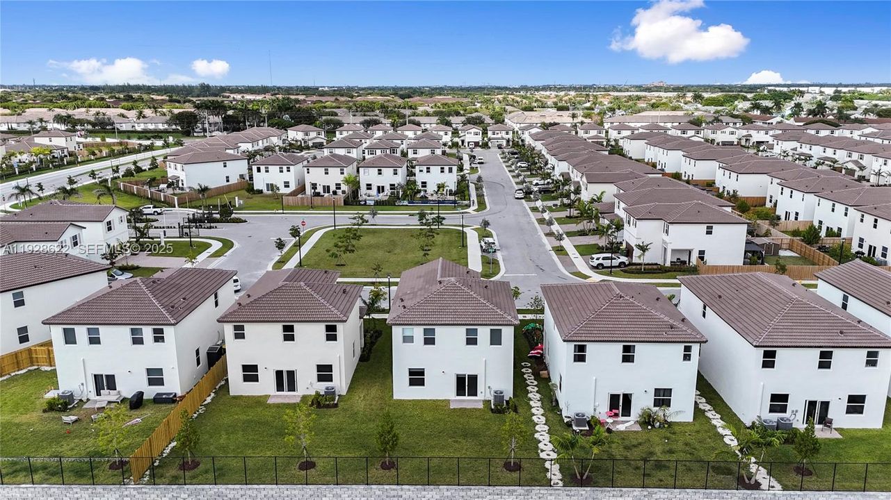 For Rent: $3,300 (4 beds, 2 baths, 0 Square Feet)