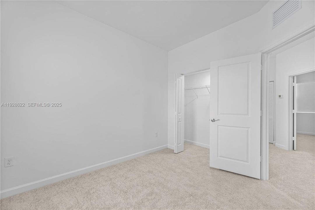 For Rent: $3,300 (4 beds, 2 baths, 0 Square Feet)