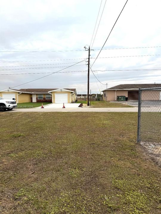 待售: $200,000 (3 贝兹, 2 浴室, 1254 平方英尺)