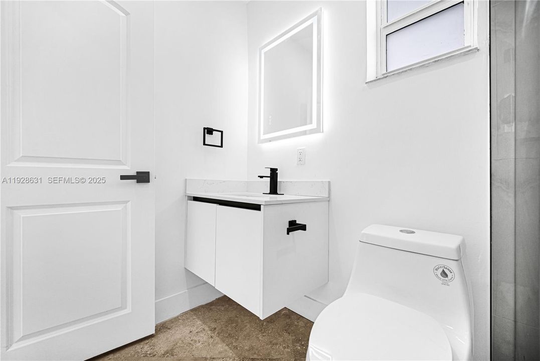 待售: $789,000 (3 贝兹, 3 浴室, 1560 平方英尺)