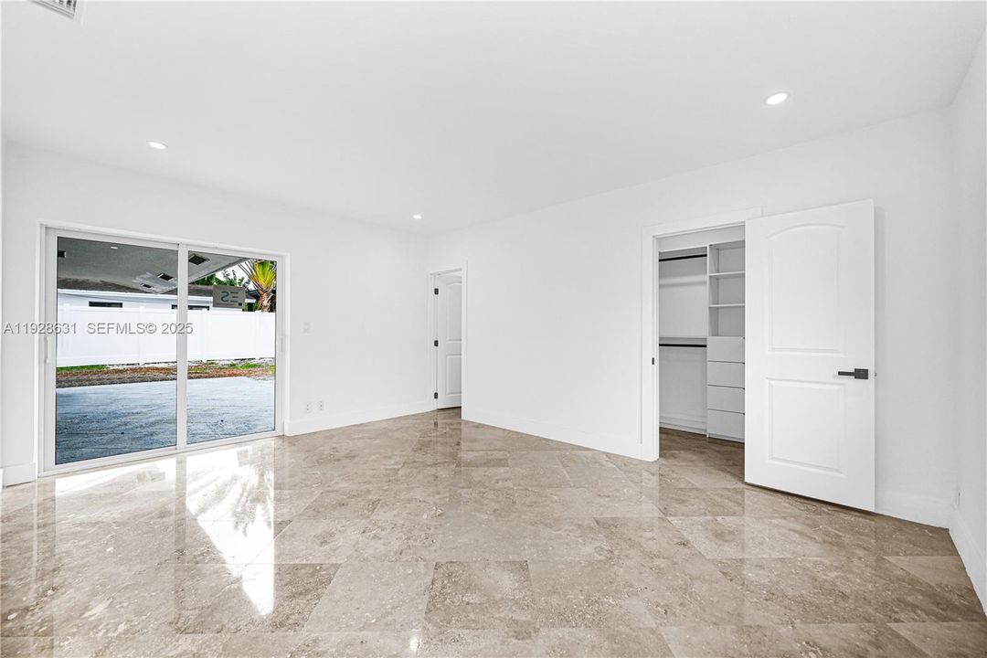 待售: $789,000 (3 贝兹, 3 浴室, 1560 平方英尺)