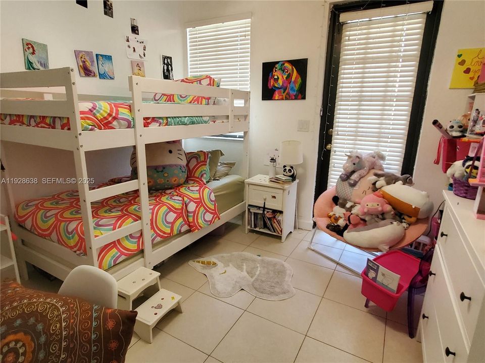 For Rent: $3,500 (3 beds, 2 baths, 1854 Square Feet)