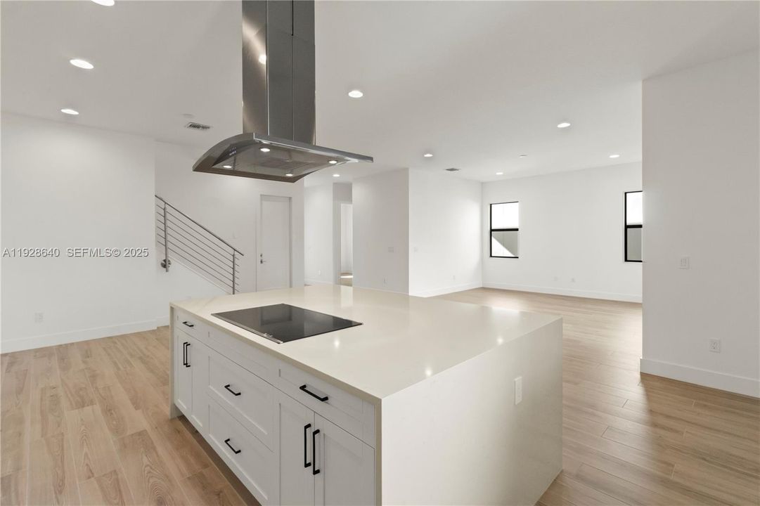 For Rent: $8,000 (4 beds, 4 baths, 0 Square Feet)