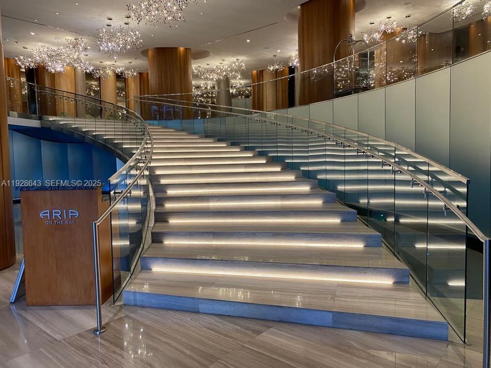 В аренду: $3,650 (1 спален, 1 ванн, 745 Квадратных фут)