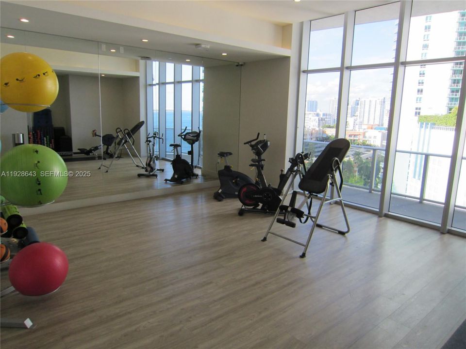 В аренду: $3,650 (1 спален, 1 ванн, 745 Квадратных фут)