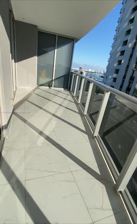 В аренду: $3,650 (1 спален, 1 ванн, 745 Квадратных фут)