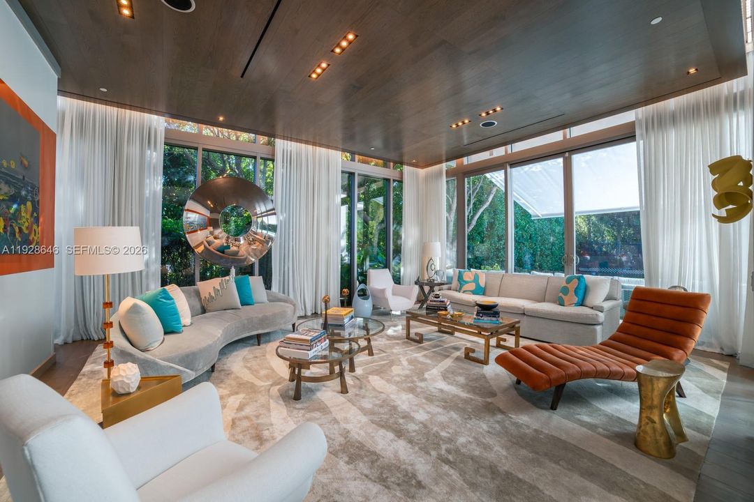 En Venta: $11,500,000 (7 camas, 5 baños, 5008 Pies cuadrados)