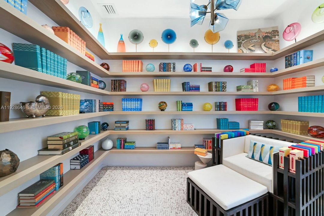 En Venta: $11,500,000 (7 camas, 5 baños, 5008 Pies cuadrados)
