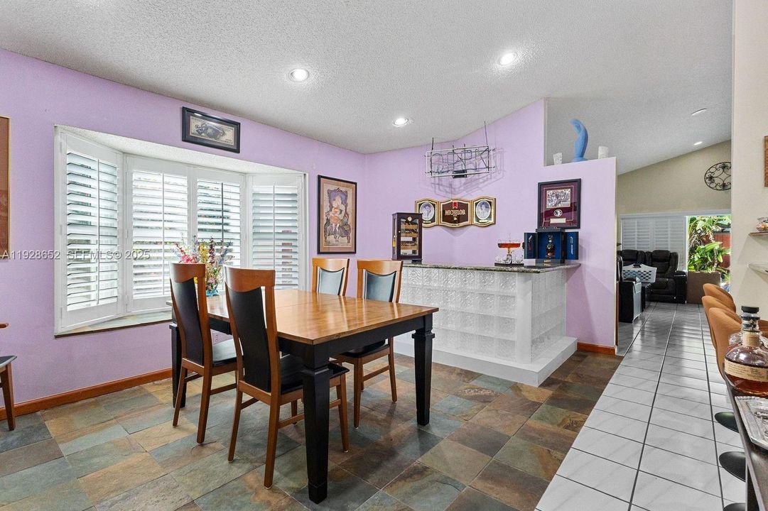 For Sale: $649,000 (3 beds, 2 baths, 1595 Square Feet)