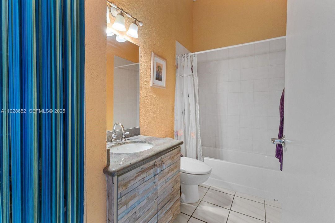 For Sale: $649,000 (3 beds, 2 baths, 1595 Square Feet)