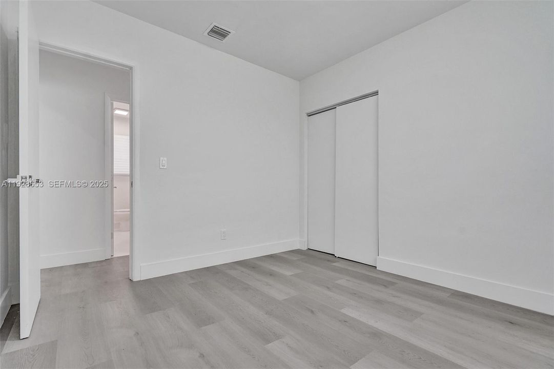 На продажу: $799,999 (4 спален, 3 ванн, 1368 Квадратных фут)