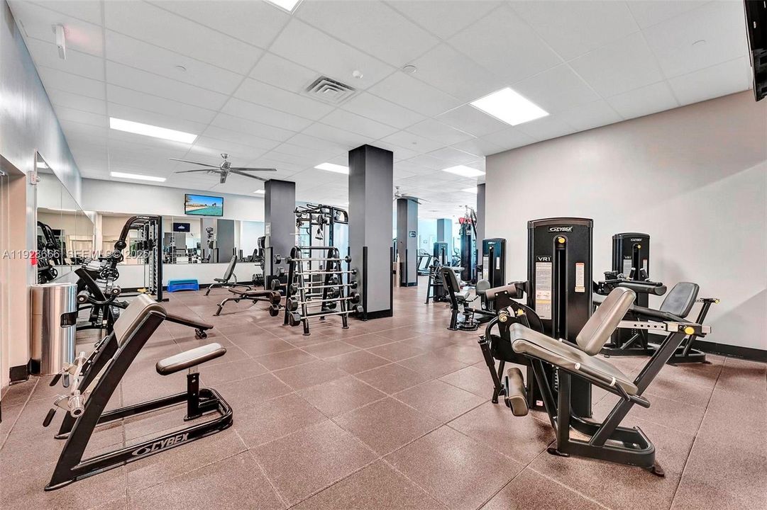 For Rent: $4,500 (2 beds, 2 baths, 1198 Square Feet)