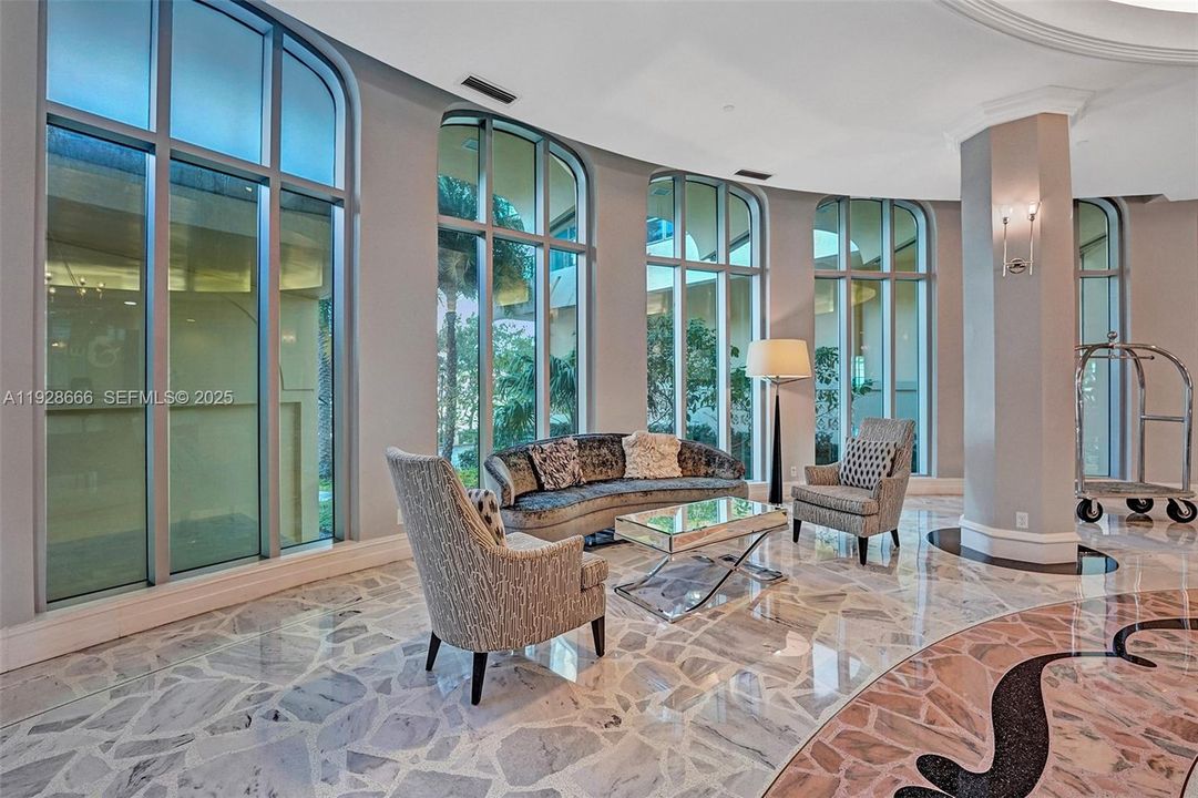 For Rent: $4,500 (2 beds, 2 baths, 1198 Square Feet)