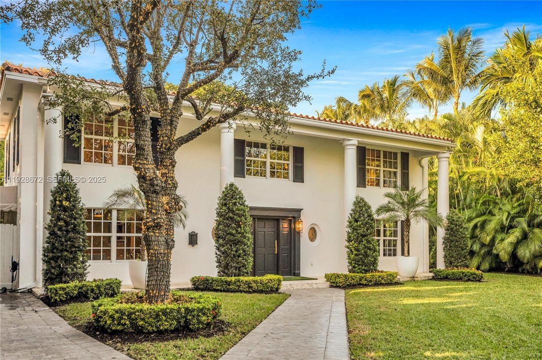 待售: $8,290,000 (4 贝兹, 4 浴室, 3390 平方英尺)