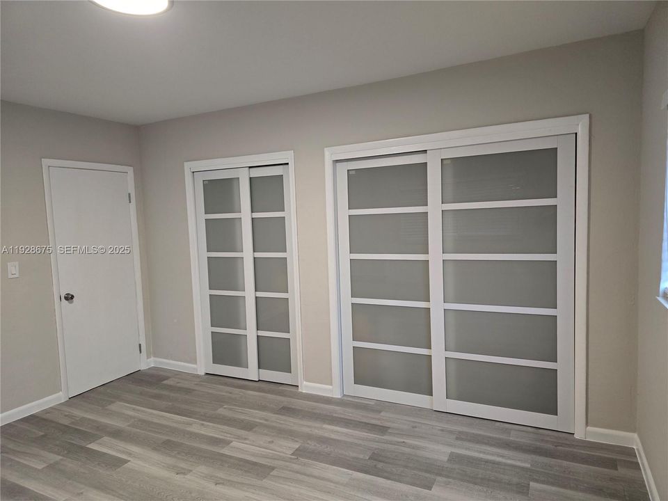 For Rent: $2,195 (1 beds, 1 baths, 700 Square Feet)