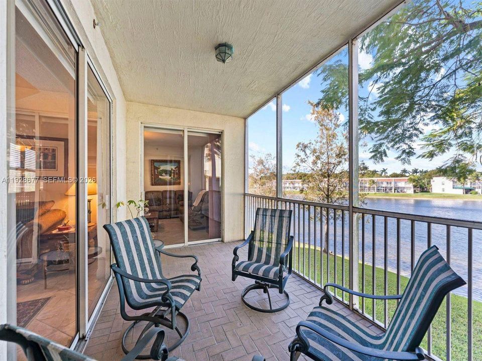 For Sale: $699,000 (3 beds, 2 baths, 2810 Square Feet)