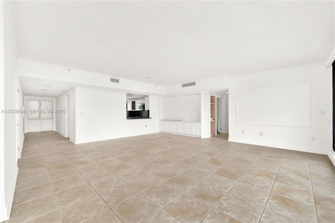 На продажу: $770,000 (2 спален, 2 ванн, 2220 Квадратных фут)