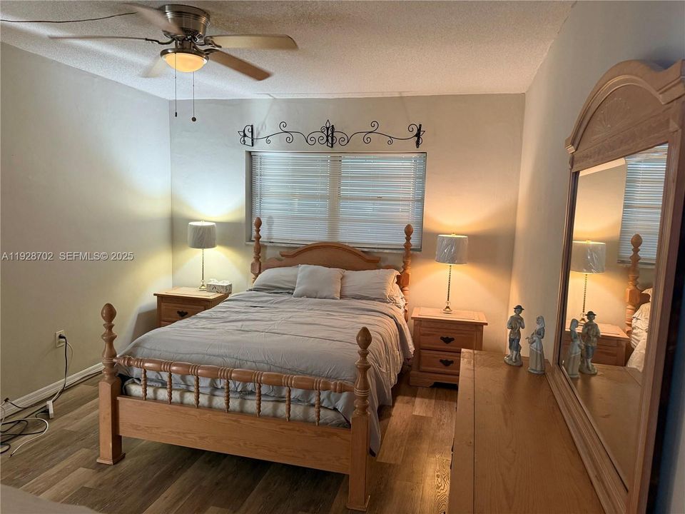 В аренду: $1,900 (1 спален, 1 ванн, 800 Квадратных фут)