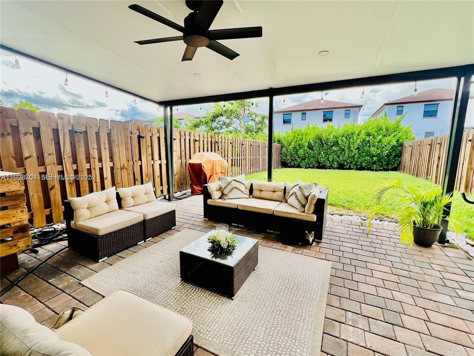 待售: $475,000 (3 贝兹, 2 浴室, 1514 平方英尺)