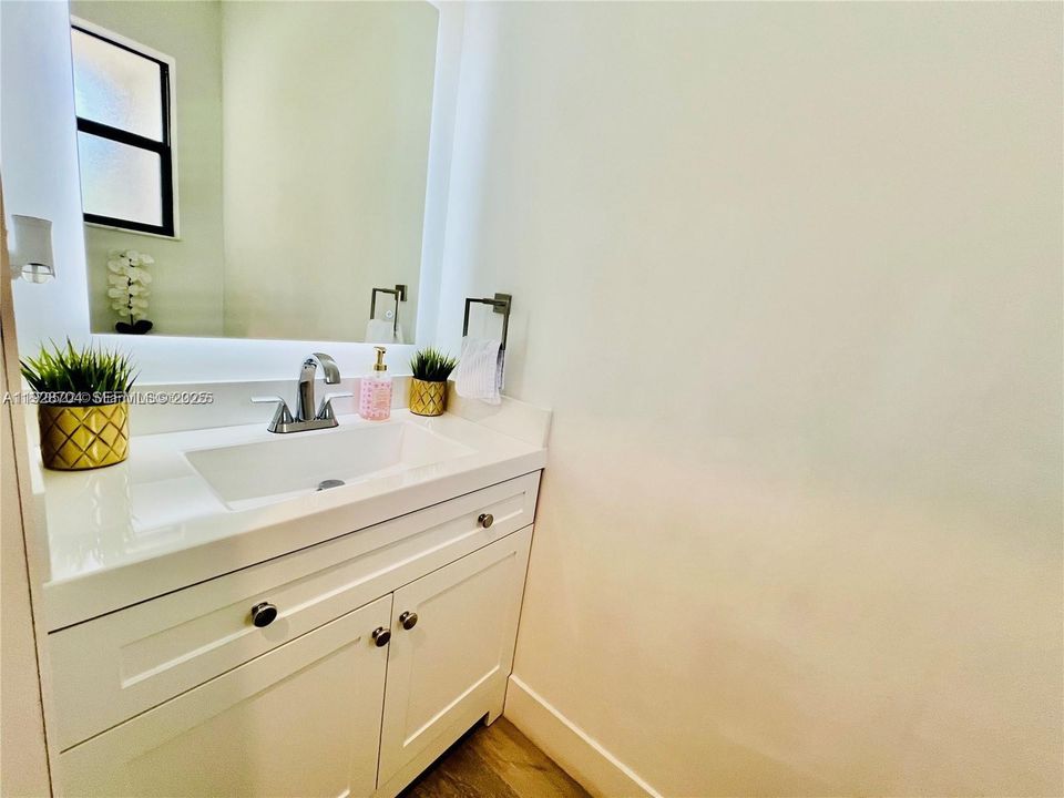 待售: $475,000 (3 贝兹, 2 浴室, 1514 平方英尺)