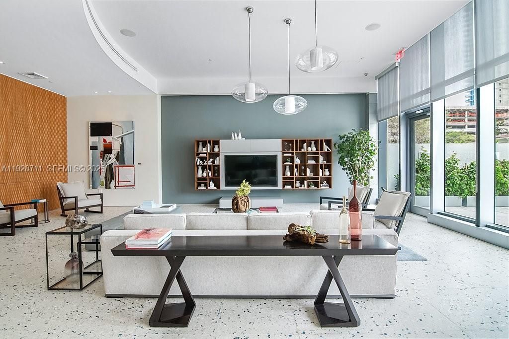 En Venta: $820,000 (2 camas, 2 baños, 1104 Pies cuadrados)