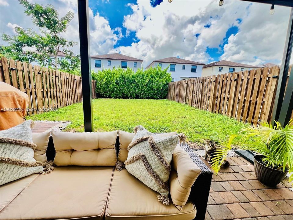 В аренду: $3,200 (3 спален, 2 ванн, 1514 Квадратных фут)