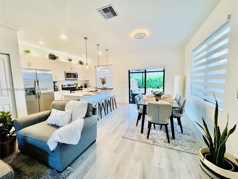 В аренду: $3,200 (3 спален, 2 ванн, 1514 Квадратных фут)