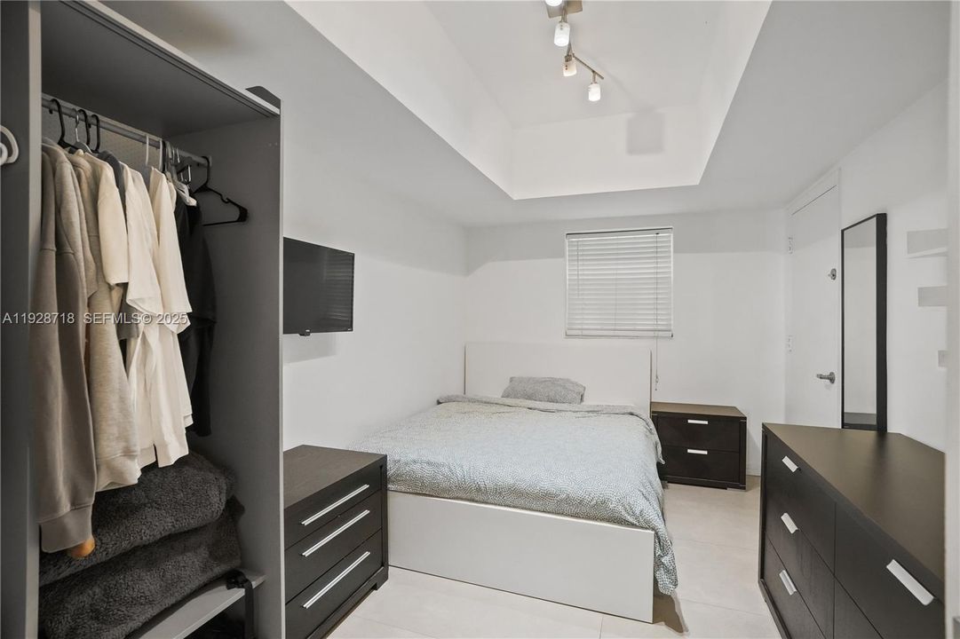 En Venta: $330,000 (2 camas, 1 baños, 585 Pies cuadrados)