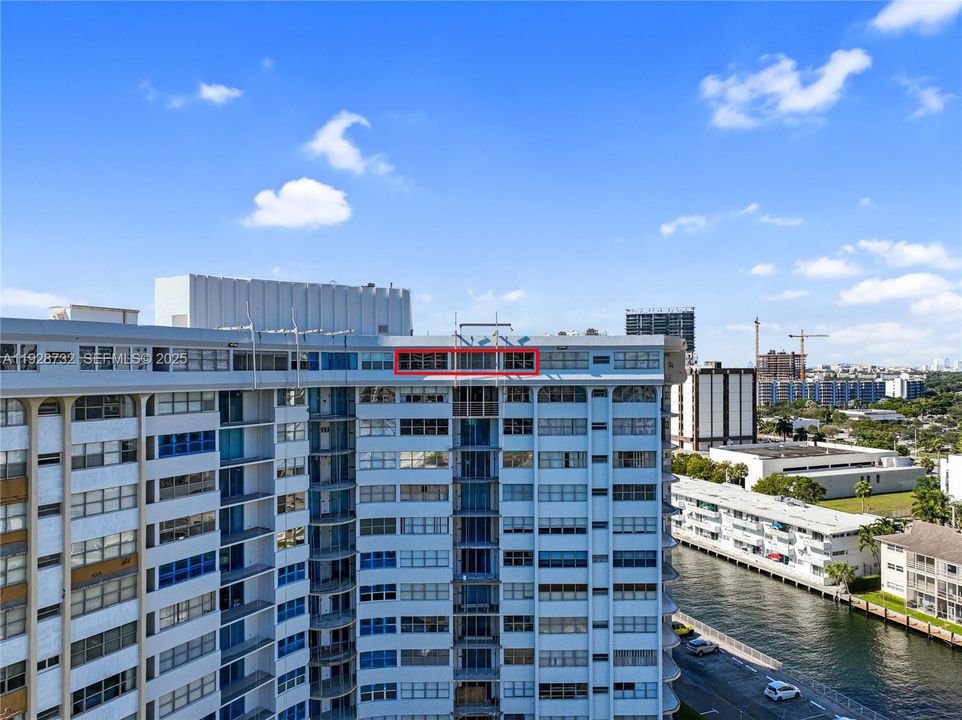 For Sale: $189,900 (1 beds, 1 baths, 1162 Square Feet)