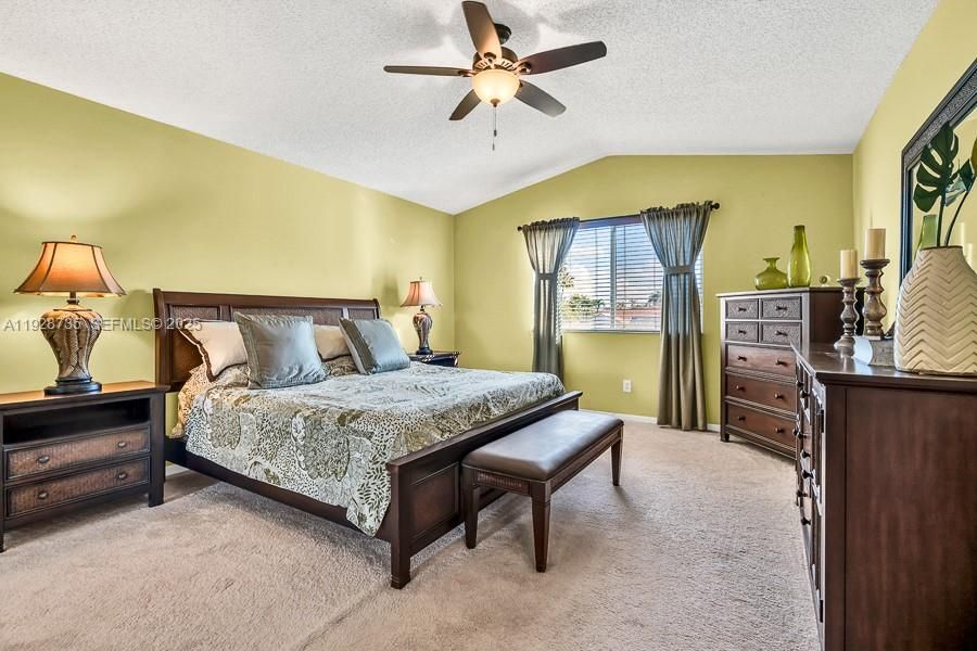 For Sale: $710,000 (3 beds, 2 baths, 2216 Square Feet)