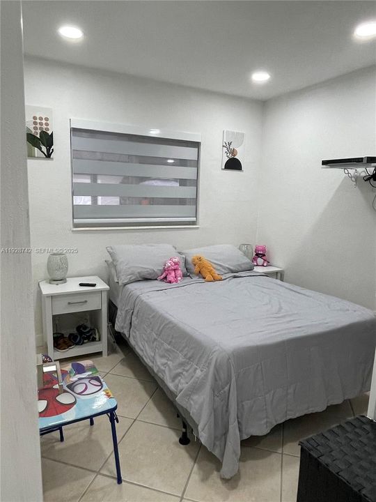 For Sale: $540,000 (2 beds, 2 baths, 1058 Square Feet)