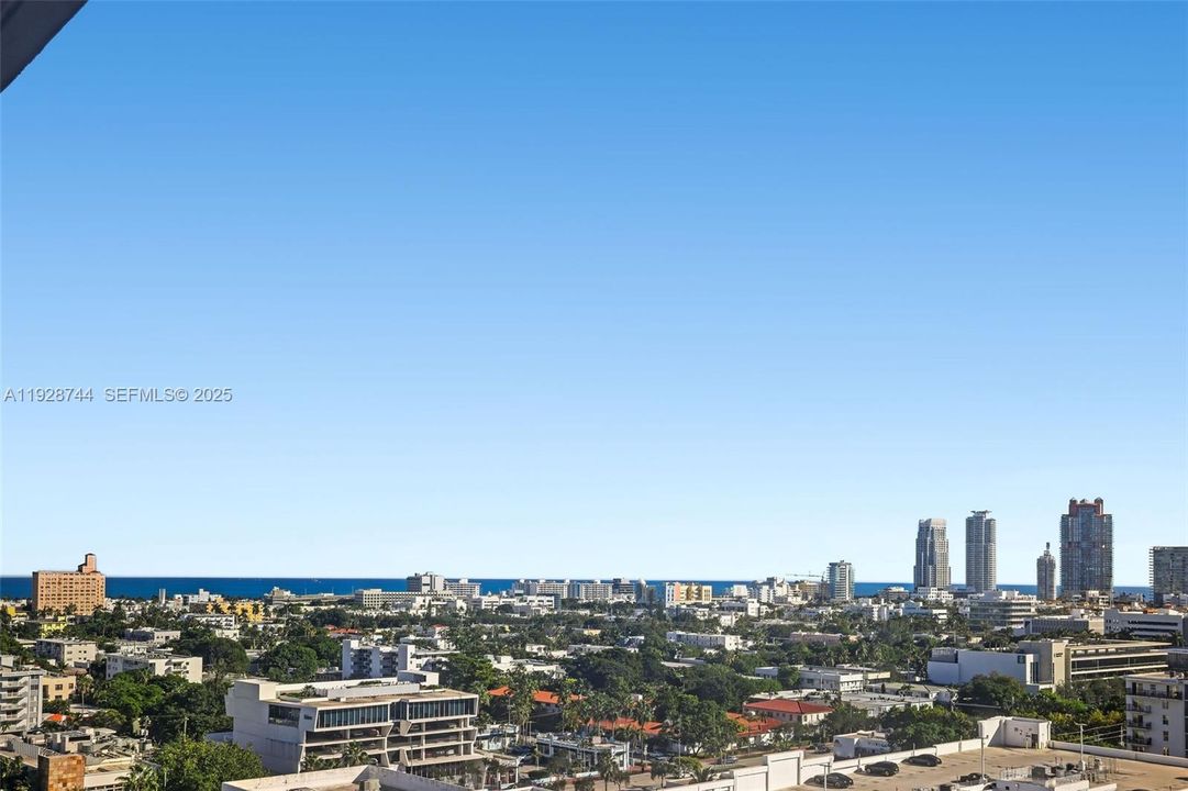 En Venta: $209,000 (0 camas, 1 baños, 663 Pies cuadrados)