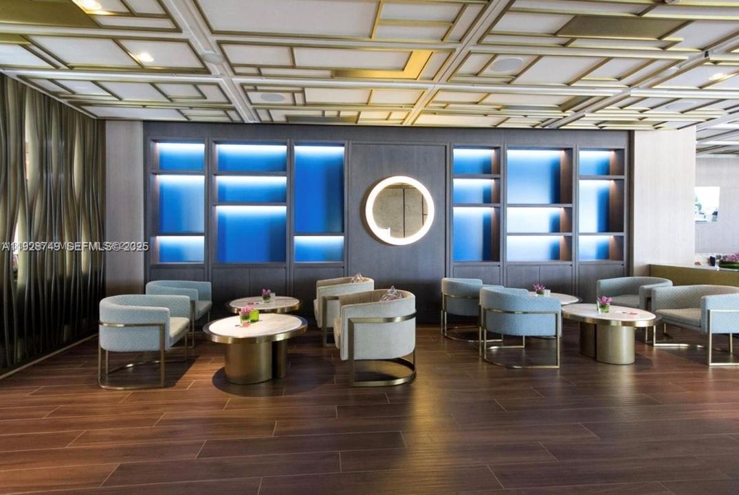 For Rent: $5,500 (1 beds, 1 baths, 772 Square Feet)