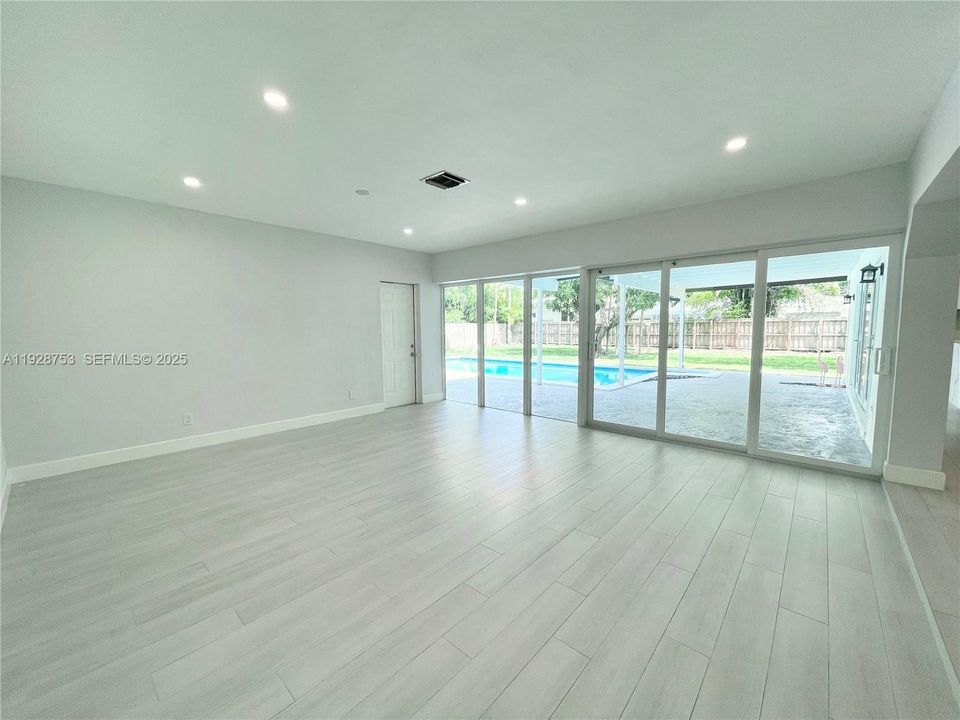 待售: $1,349,999 (3 贝兹, 2 浴室, 1890 平方英尺)